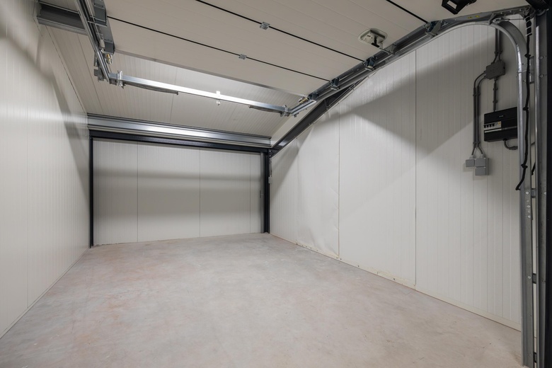 BedrijfsruimteaanDirk Verheulweg 10 D<br/> inWaddinxveen