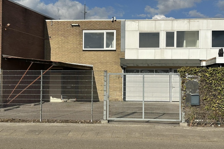 BedrijfsruimteaanAmpereweg 13<br/> inWoerden BedrijfsruimteaanAmpereweg 13<br/> inWoerden