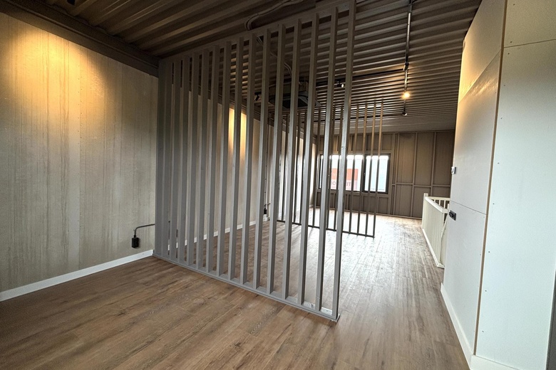 BedrijfsruimteaanHarmoniestraat 31<br/> inVelsen