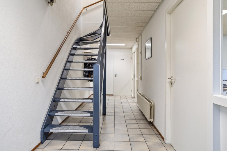BedrijfsruimteaanSluisweg 17 a<br/> inWaalwijk BedrijfsruimteaanSluisweg 17 a<br/> inWaalwijk