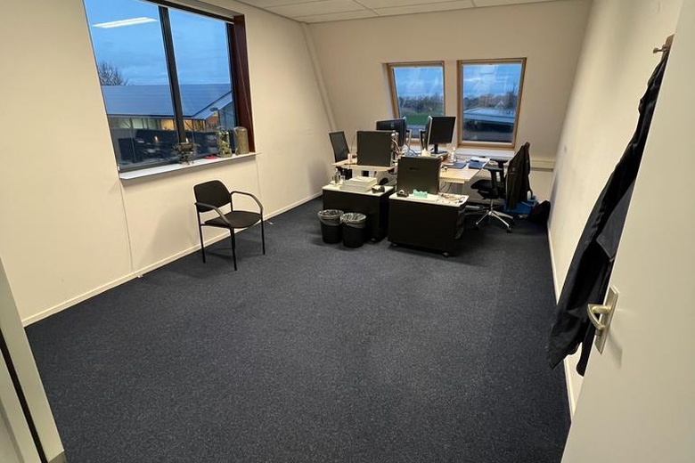 BedrijfsruimteaanTolboomweg 1<br/> inTerschuur