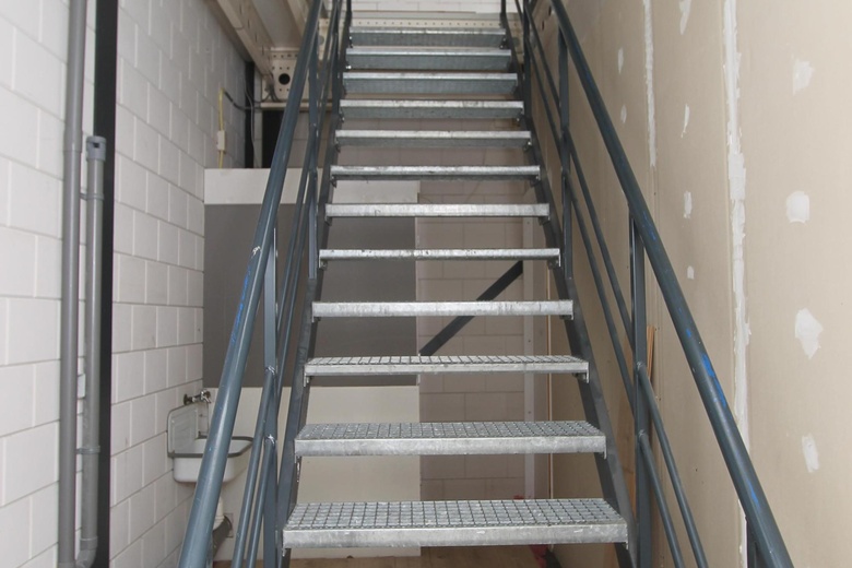 BedrijfsruimteaanWeg en Land 42 j<br/> inBergschenhoek