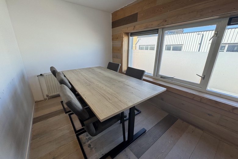 BedrijfsruimteaanSchellingweg 13 L A<br/> inZaandam