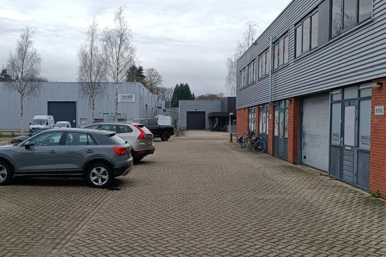 KantoorruimteaanNeutronenlaan 44<br/> inUden