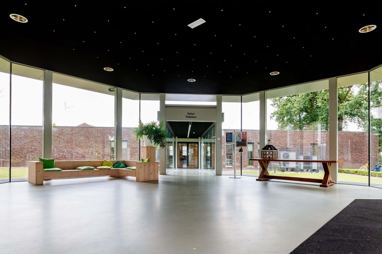 HorecaaanVeenhoopsweg 12B<br/> inSmilde