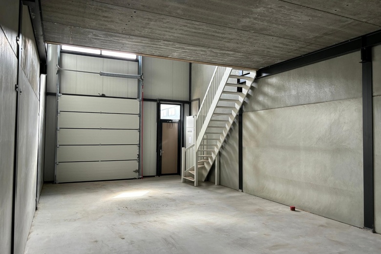 BedrijfsruimteaanAgriport 3 18<br/> inMiddenmeer