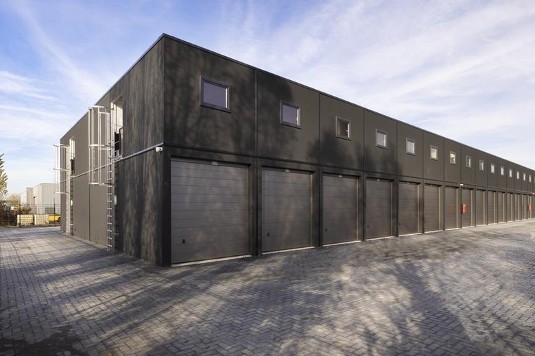 BedrijfsruimteaanVaartveld 8 a 57<br/> inRoosendaal BedrijfsruimteaanVaartveld 8 a 57<br/> inRoosendaal