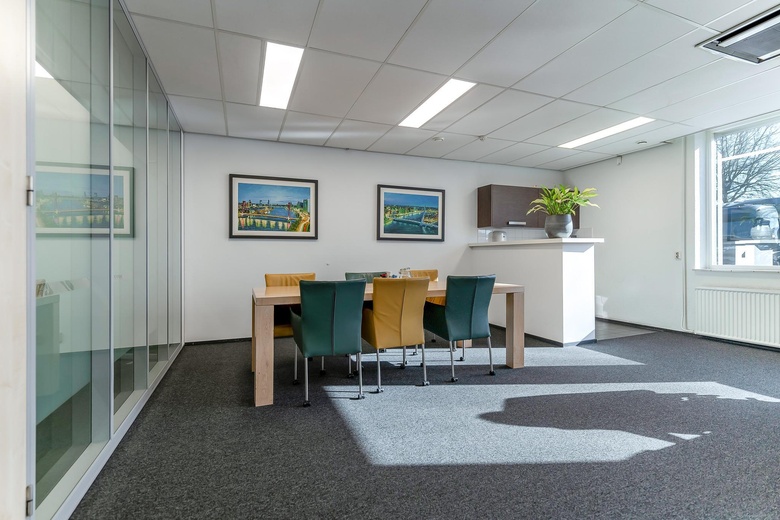 BedrijfsruimteaanJules Verneweg 76<br/> inTilburg