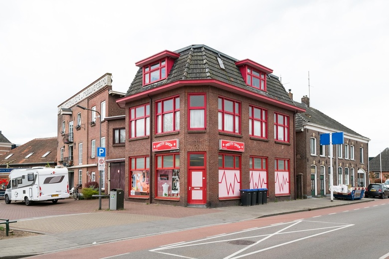 Bekijk foto 1 van Misterweg 1 Bekijk foto 1 van Misterweg 1