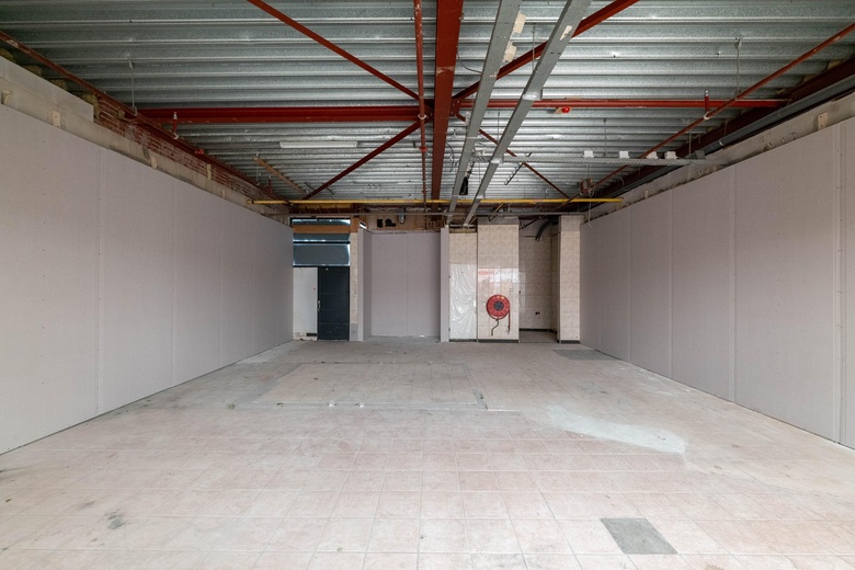 WinkelruimteaanMr P J Oudweg 38<br/> inZuidland