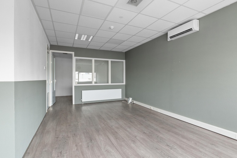 BedrijfsruimteaanGerrit Bolkade 64 f<br/> inZaandam