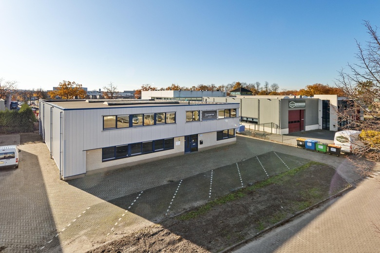 Bekijk foto 1 van Hogerwerf 15