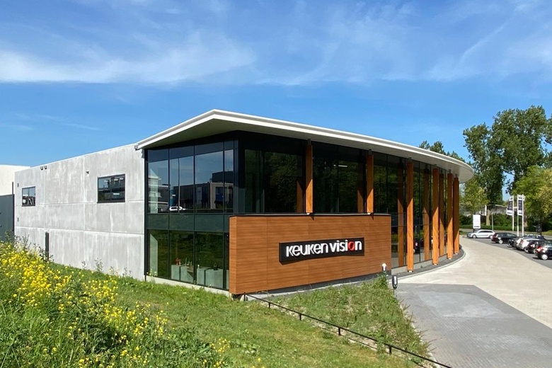 WinkelruimteaanMijlweg 83<br/> inDordrecht WinkelruimteaanMijlweg 83<br/> inDordrecht