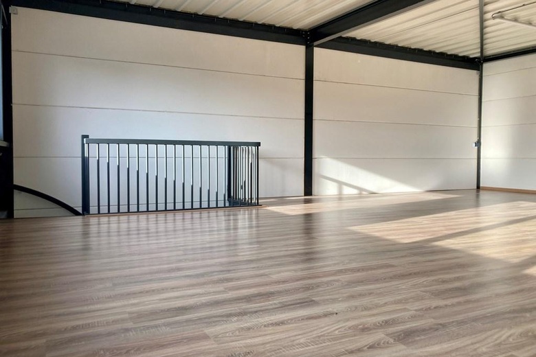 BedrijfsruimteaanLandauer 26<br/> inZeewolde