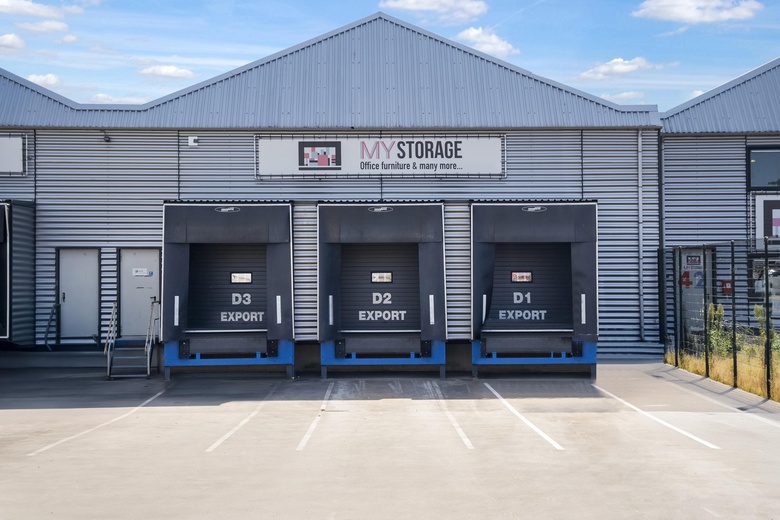 BedrijfsruimteaanPoelweg 40<br/> inDe Kwakel