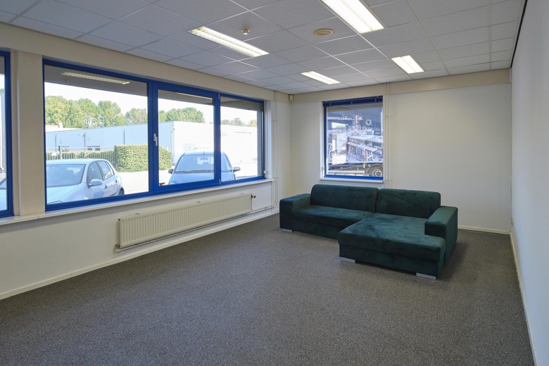 KantoorruimteaanEngelsestraat 4<br/> inKaatsheuvel KantoorruimteaanEngelsestraat 4<br/> inKaatsheuvel