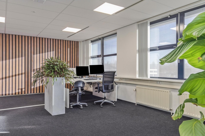 KantoorruimteaanVan 't Hoffstraat 28<br/> inNijkerk KantoorruimteaanVan 't Hoffstraat 28<br/> inNijkerk
