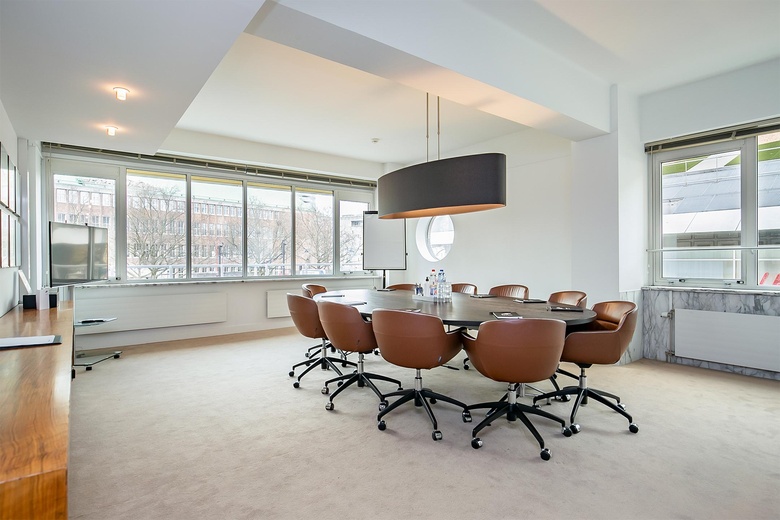 KantoorruimteaanCoolsingel 104<br/> inRotterdam