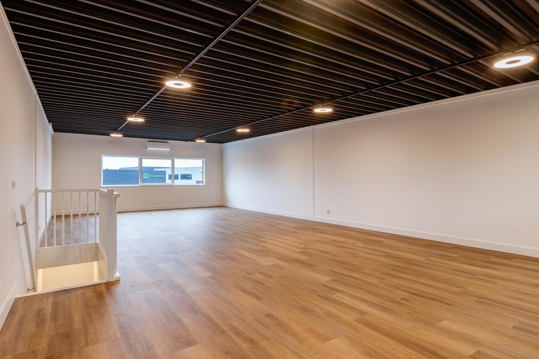 BedrijfsruimteaanTitaniumweg 20<br/> inAlphen aan den Rijn BedrijfsruimteaanTitaniumweg 20<br/> inAlphen aan den Rijn