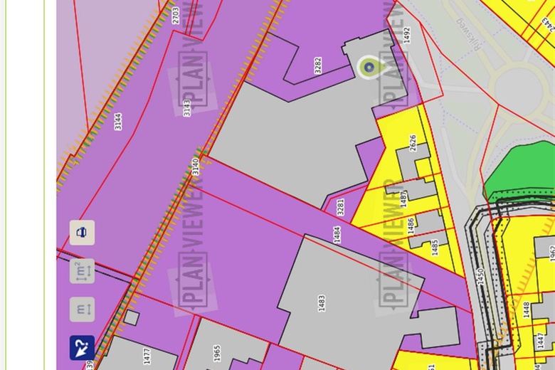 BedrijfsruimteaanVeestraat 42<br/> inLinne BedrijfsruimteaanVeestraat 42<br/> inLinne
