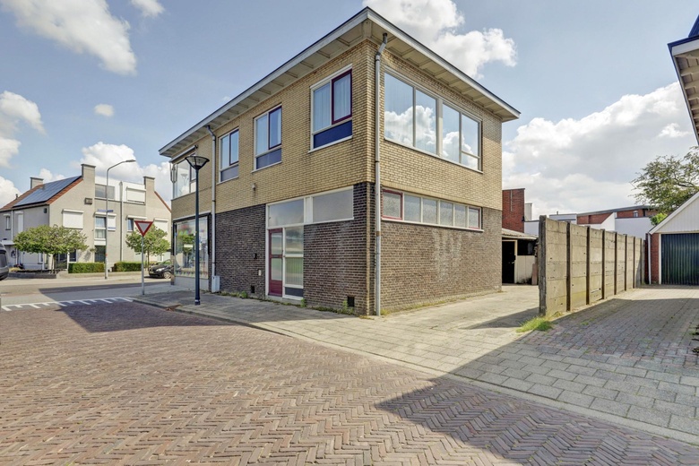 WinkelruimteaanVredenseweg 12 a<br/> inWinterswijk