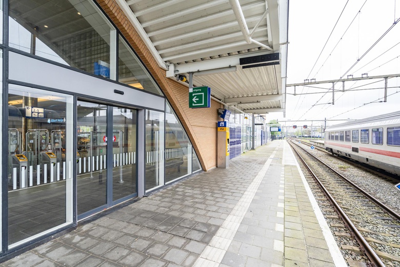 WinkelruimteaanStationsplein 6<br/> inHilversum WinkelruimteaanStationsplein 6<br/> inHilversum