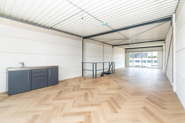 BedrijfsruimteaanOude Apeldoornseweg 45 068<br/> inApeldoorn