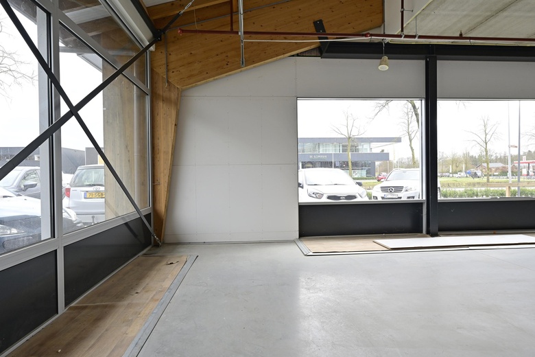 WinkelruimteaanEdeseweg 101<br/> inWekerom WinkelruimteaanEdeseweg 101<br/> inWekerom