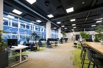 Bekijk foto 3 van Schipluidenlaan 4