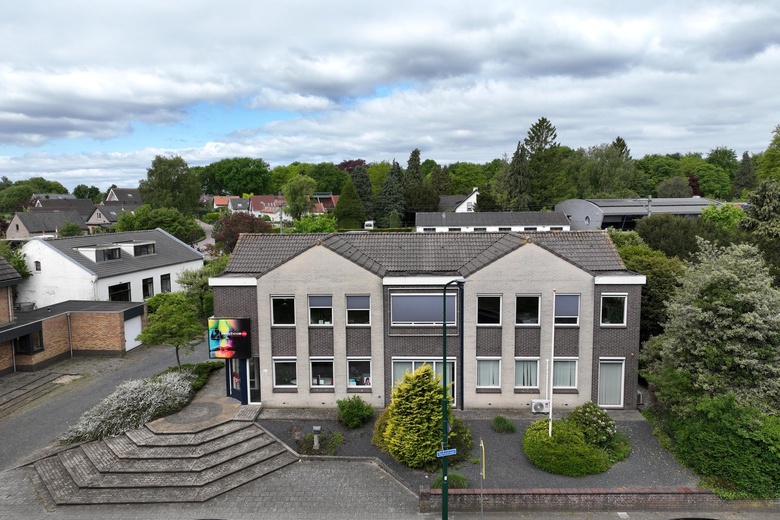 BedrijfsruimteaanTorenstraat 22 A<br/> inSoest