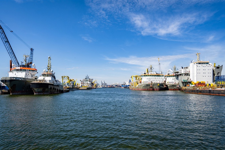 KantoorruimteaanWaalhaven O.z. 83 A<br/> inRotterdam