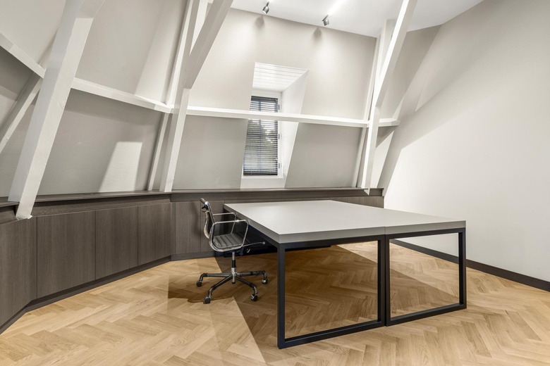 KantoorruimteaanStationsweg 2<br/> inOosterbeek KantoorruimteaanStationsweg 2<br/> inOosterbeek
