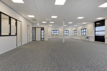 Bekijk foto 6 van Waarderveldweg 99