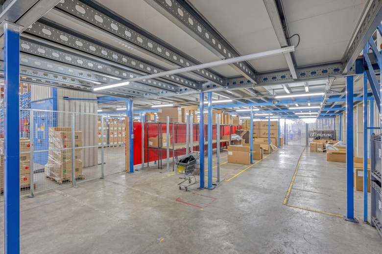 BedrijfsruimteaanTomeikerweg 31<br/> inGeleen