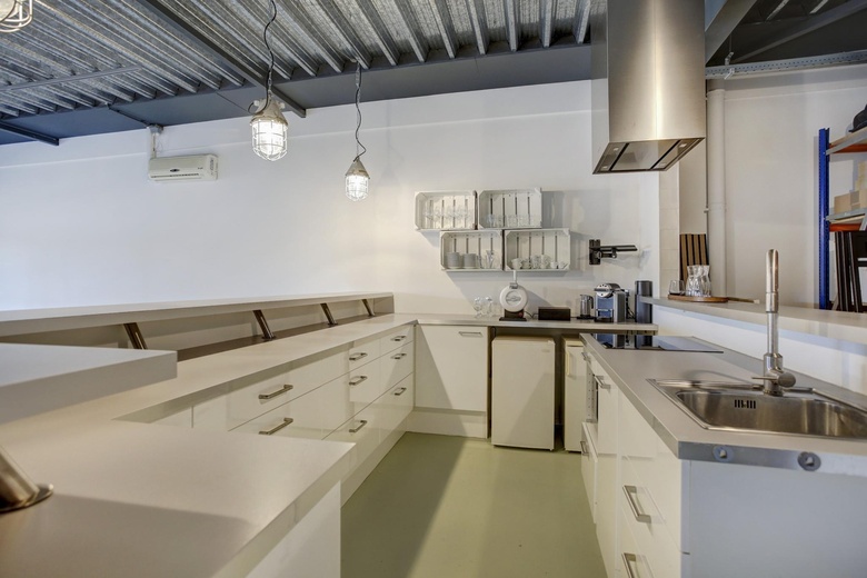 KantoorruimteaanVelperengh 2 b<br/> inDoorn KantoorruimteaanVelperengh 2 b<br/> inDoorn