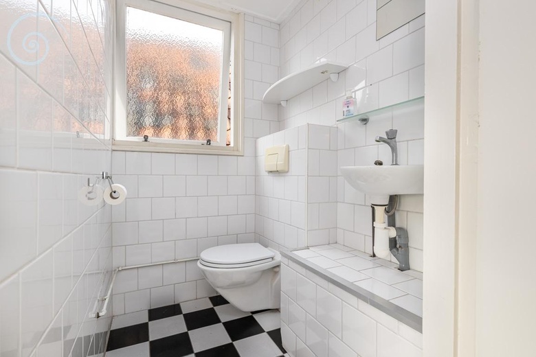 WinkelruimteaanWestdijk 21<br/> inMiddelharnis