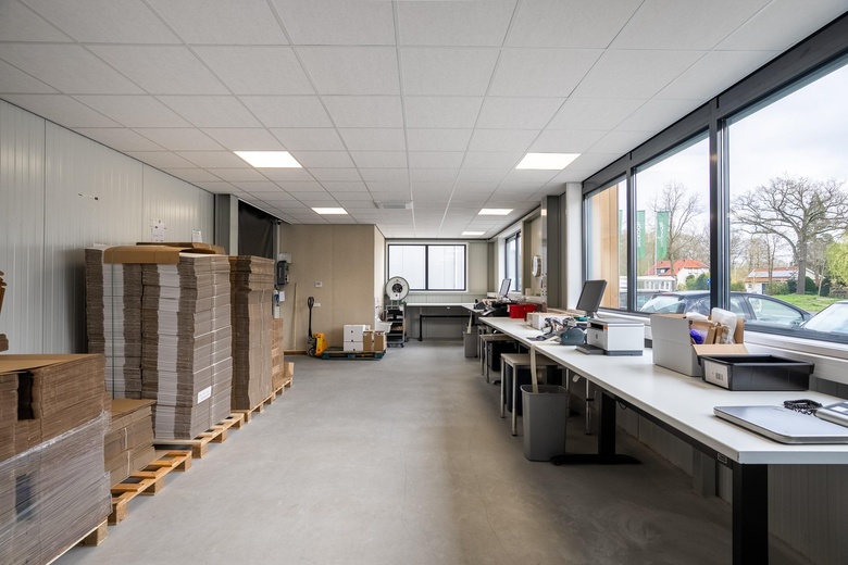 BedrijfsruimteaanNijverheidsstraat 10 a<br/> inEibergen