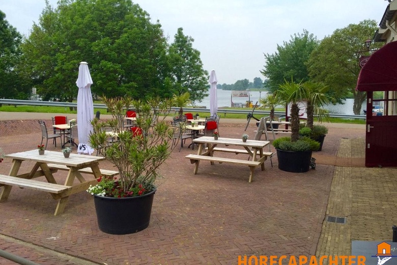 HorecaaanRaadhuisdijk 1<br/> inMaasbommel HorecaaanRaadhuisdijk 1<br/> inMaasbommel