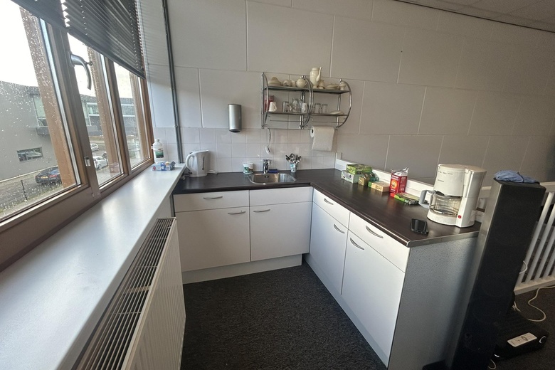 BedrijfsruimteaanHonderdland 346<br/> inMaasdijk