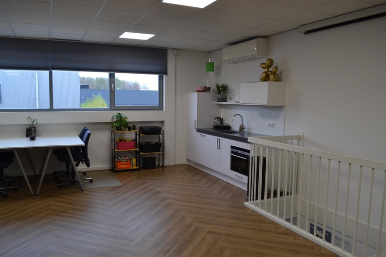 BedrijfsruimteaanXenonstraat 77<br/> inAlmere