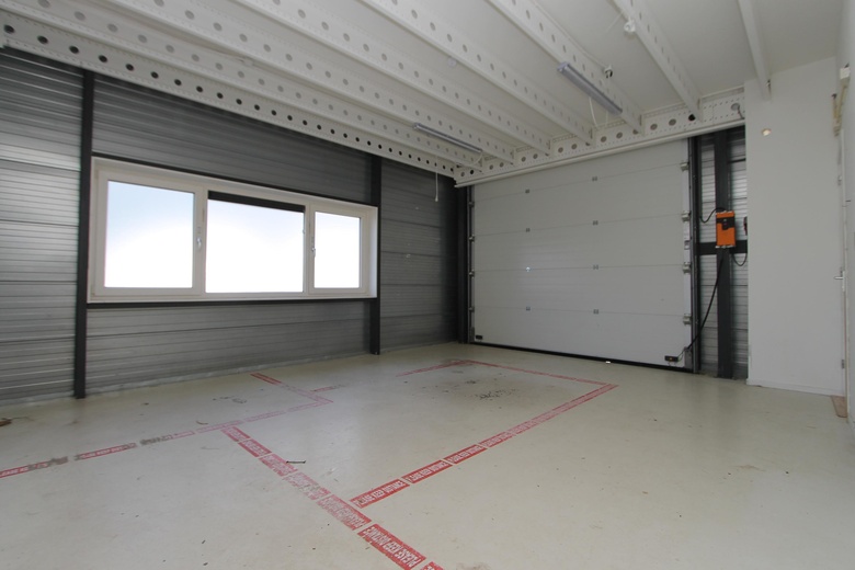 BedrijfsruimteaanWeg en Land 42 j<br/> inBergschenhoek