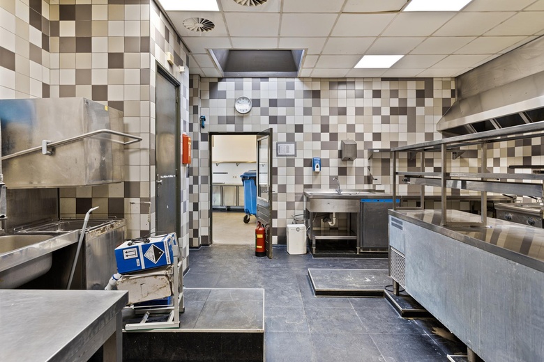 HorecaaanMolenstraat 43<br/> inVeghel HorecaaanMolenstraat 43<br/> inVeghel