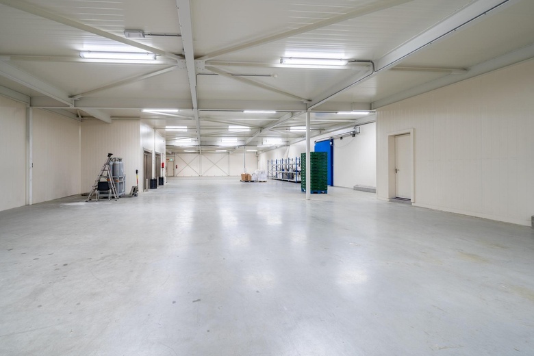 BedrijfsruimteaanPalingweg 18<br/> inBunschoten BedrijfsruimteaanPalingweg 18<br/> inBunschoten