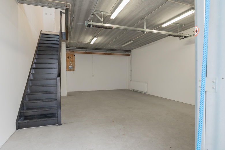 Bedrijfsruimte Sassenheim - Madame Curiestraat 22 d - Foto 2