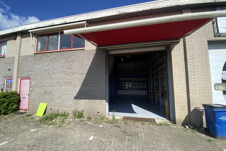 BedrijfsruimteaanJosephine Bakerstraat 8<br/> inAlmere BedrijfsruimteaanJosephine Bakerstraat 8<br/> inAlmere