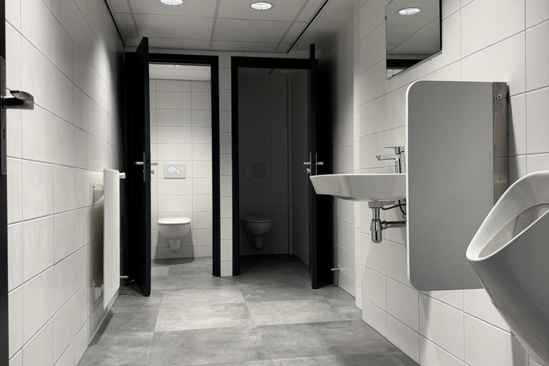 BedrijfsruimteaanPampuslaan 81<br/> inWeesp