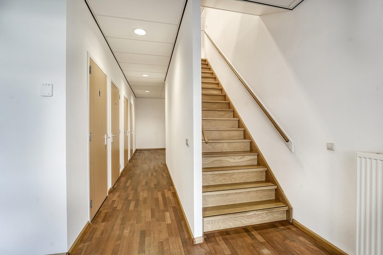 KantoorruimteaanLuzernestraat 37 A<br/> inNieuw-Vennep