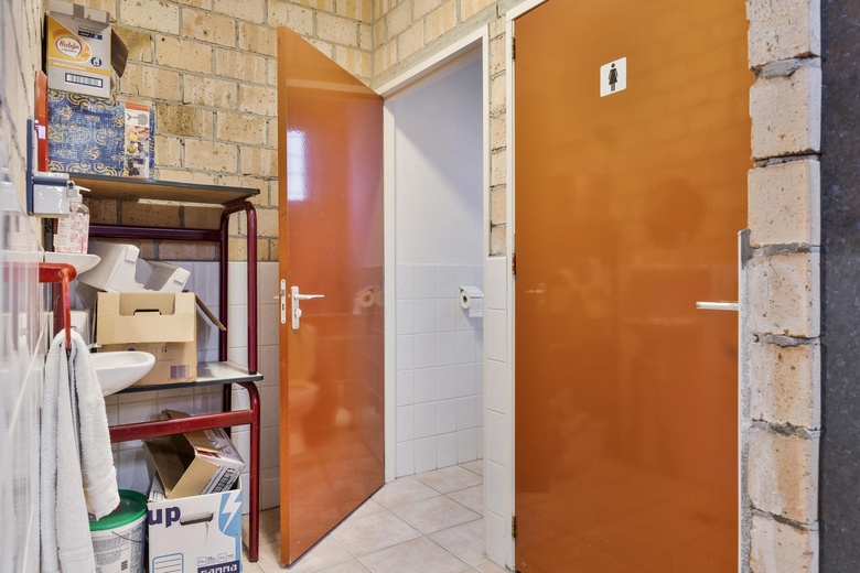 BedrijfsruimteaanZuiderzeestraatweg 412 A<br/> inWezep BedrijfsruimteaanZuiderzeestraatweg 412 A<br/> inWezep
