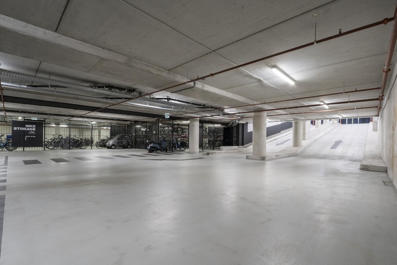 BedrijfsruimteaanBadhuiskade 351<br/> inAmsterdam