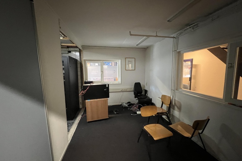 KantoorruimteaanKalkoenweg 40<br/> inErmelo KantoorruimteaanKalkoenweg 40<br/> inErmelo